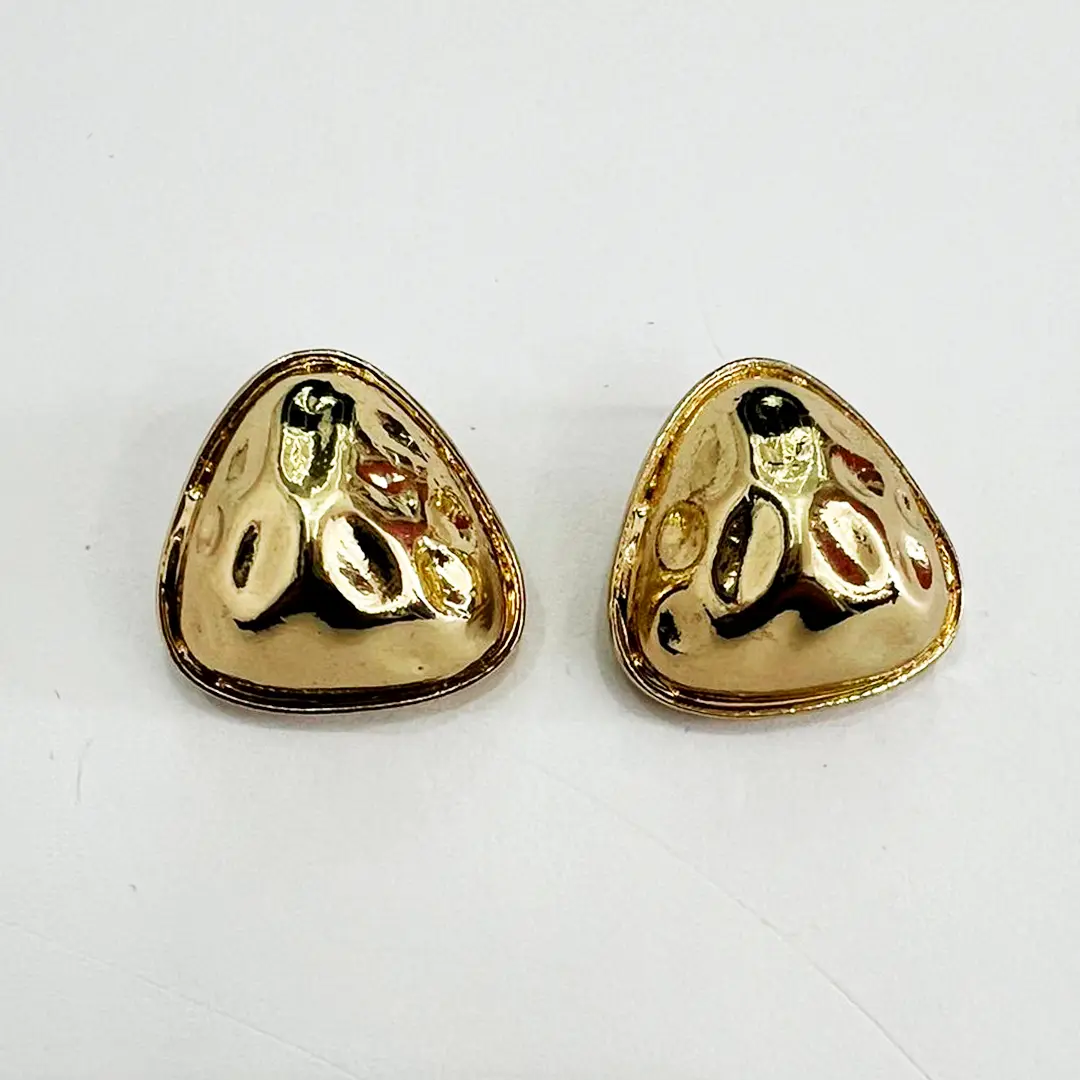Aretes